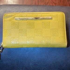NWOT Steve Madden Wallet - Mustard